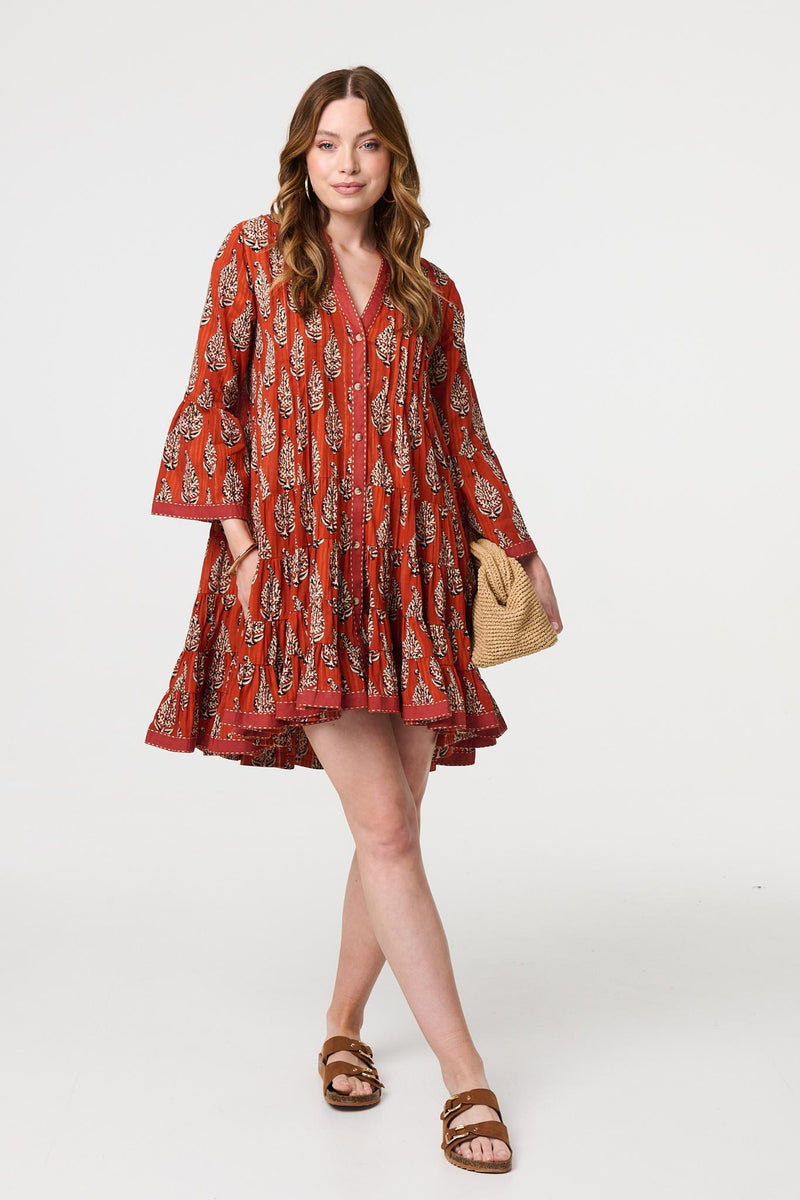 Feather Print Flare Sleeve Short Dress
