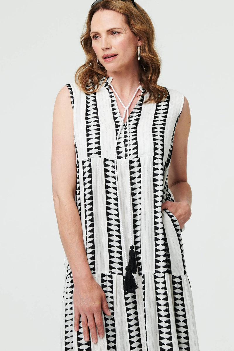 Geo Print Sleeveless Tiered Maxi Dress