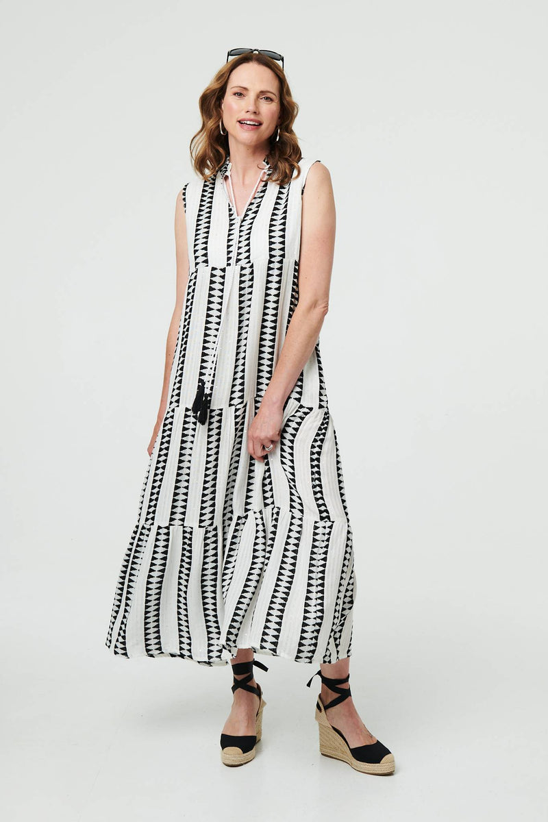 Geo Print Sleeveless Tiered Maxi Dress