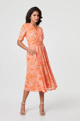Printed 3/4 Sleeve Ruched Midi Dress