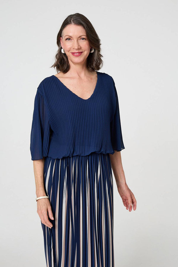 Striped Pleat 1/2 Sleeve Midi Dress