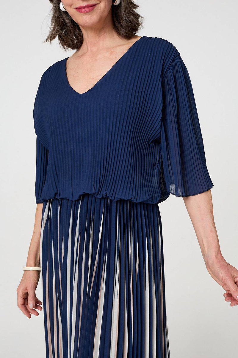 Striped Pleat 1/2 Sleeve Midi Dress