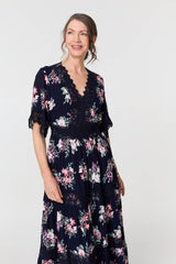 Floral Lace Tiered 3/4 Sleeve Maxi Dress