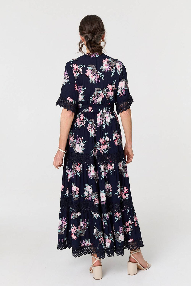 Floral Lace Tiered 3/4 Sleeve Maxi Dress