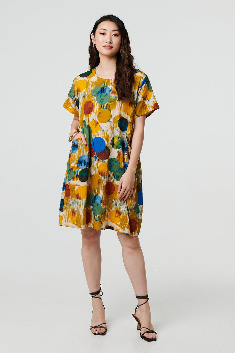 Geo Print Short Sleeve Knee Length Dress