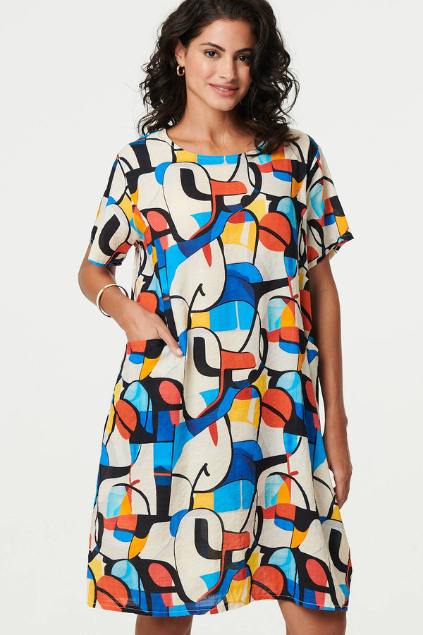 Abstract Print Knee Length Shift Dress