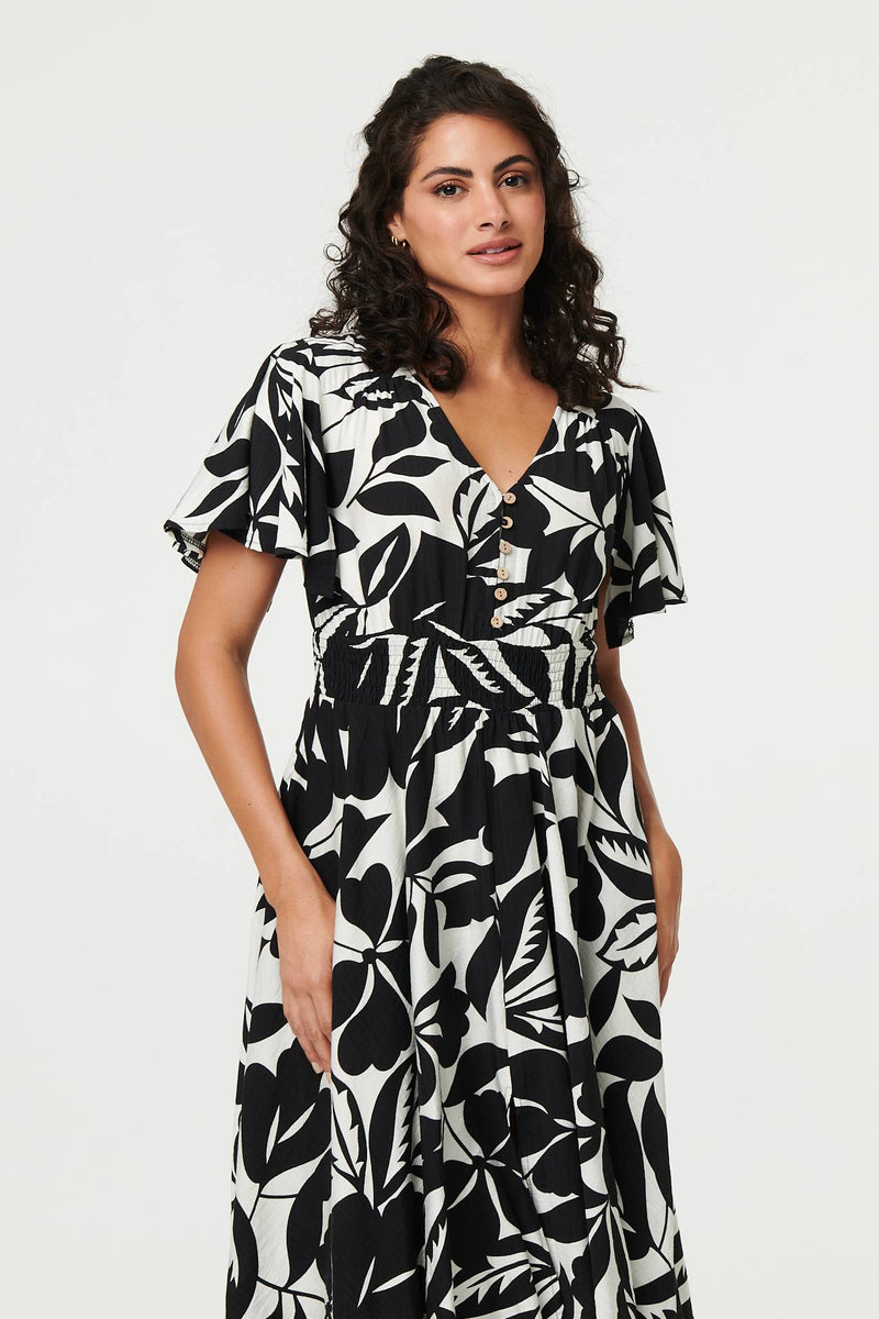 Leaf Print Tie Waist Knee Length Dress