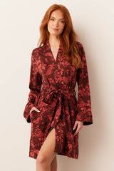 Meadow Cloud Jersey Classic Short Robe in Botanical