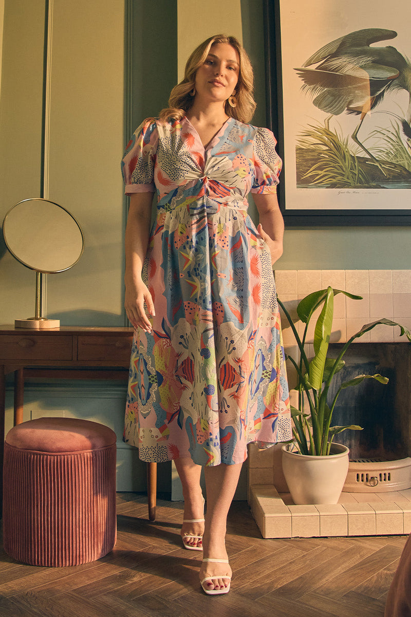 Abstract Ruched Front Empire Midi Dress