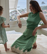 LOUDEN TOP -- LIGHT KELLY GREEN