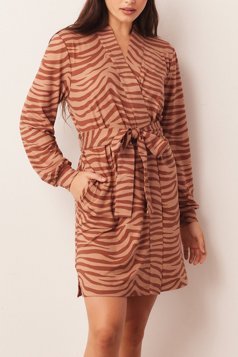 Quinn Cloud Jersey Banded Short Robe in Bengal