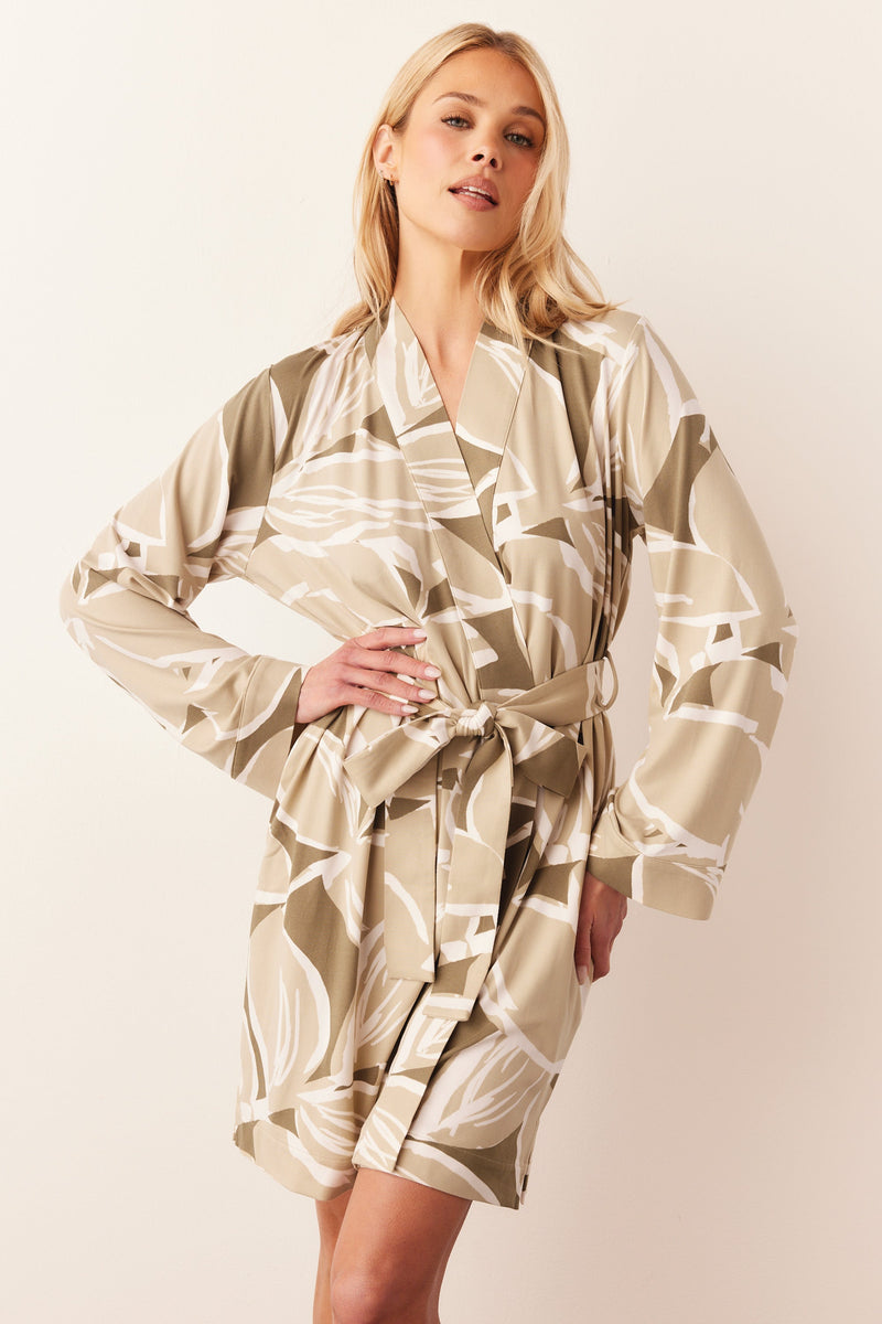Meadow Cloud Jersey Classic Short Robe in Fern