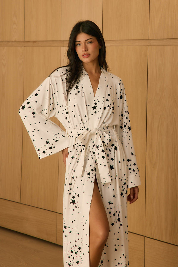 Kaia Cloud Jersey Kimono Robe in White Stars